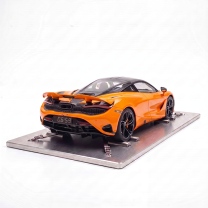 RevClock — budzik supersamochod (McLaren 750S Coupe)